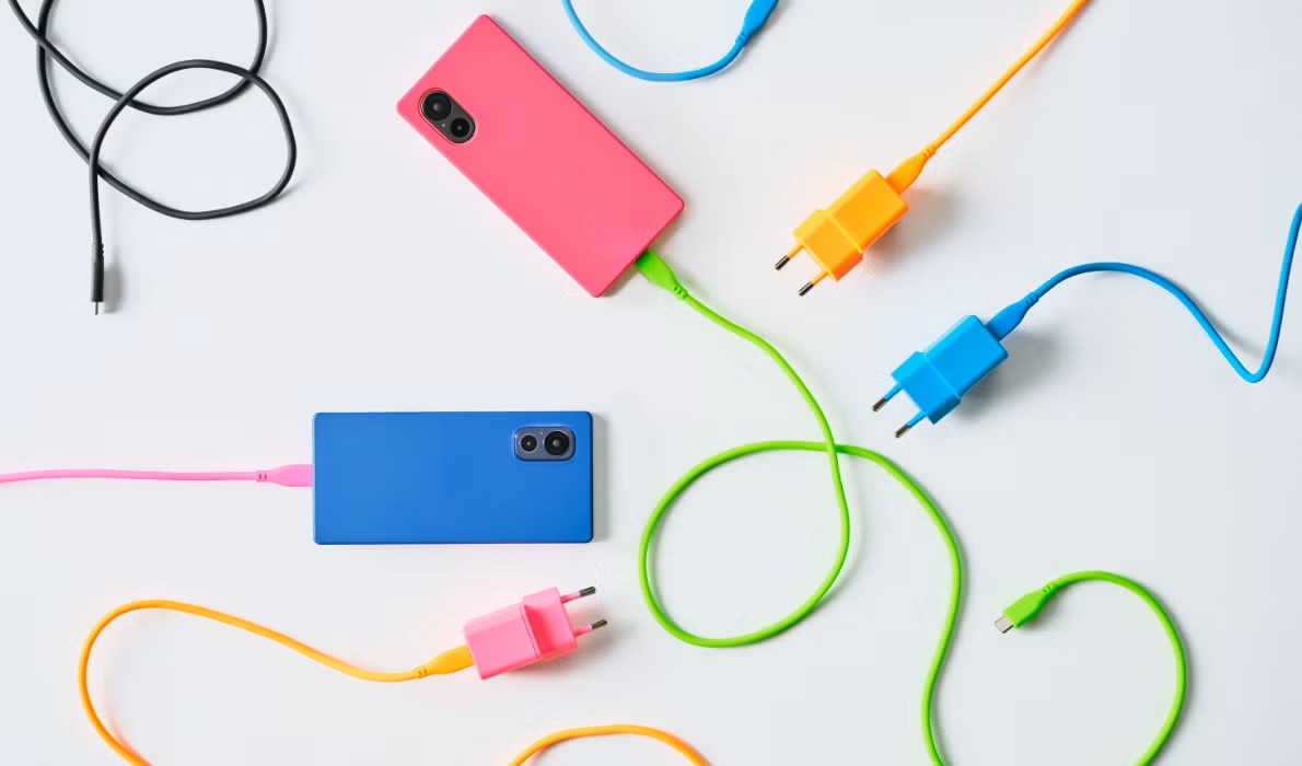 -30% latureista, kaapeleista ja adaptereista* Clas Ohlson